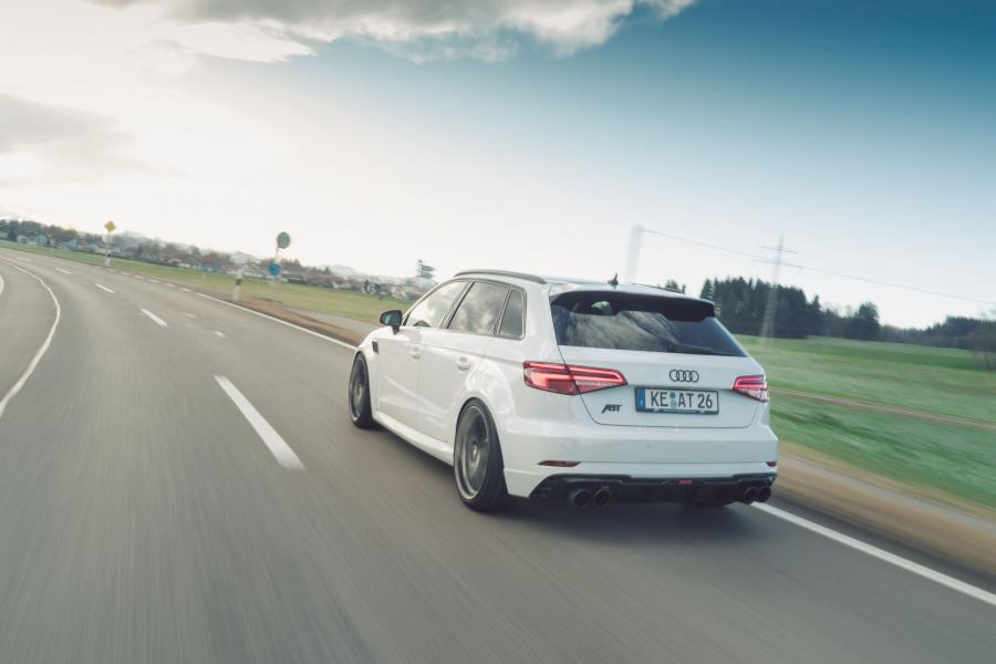  Audi RS3 Sportback by ABT (8V) 2017 года  (фото 14 из 23)
